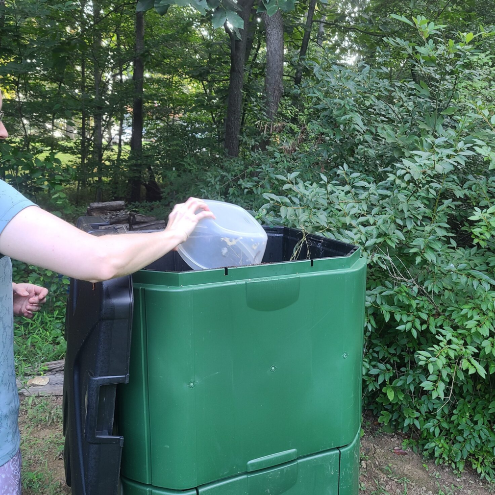 AEROBIN Composting System